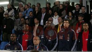 Gallas, Diarra și Anelka au urmărit meciul din tribună