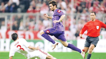 Steaua se bate cu Fiorentina pentru locul 3