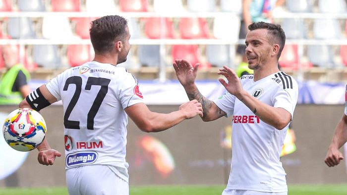 Dan Nistor a râs de apărarea lui FCSB! Fotbalistul lui U Cluj „i-a luat la mână” pe Șut, Dawa și s-a distrat cu Ngezana și Radunovic | VIDEO