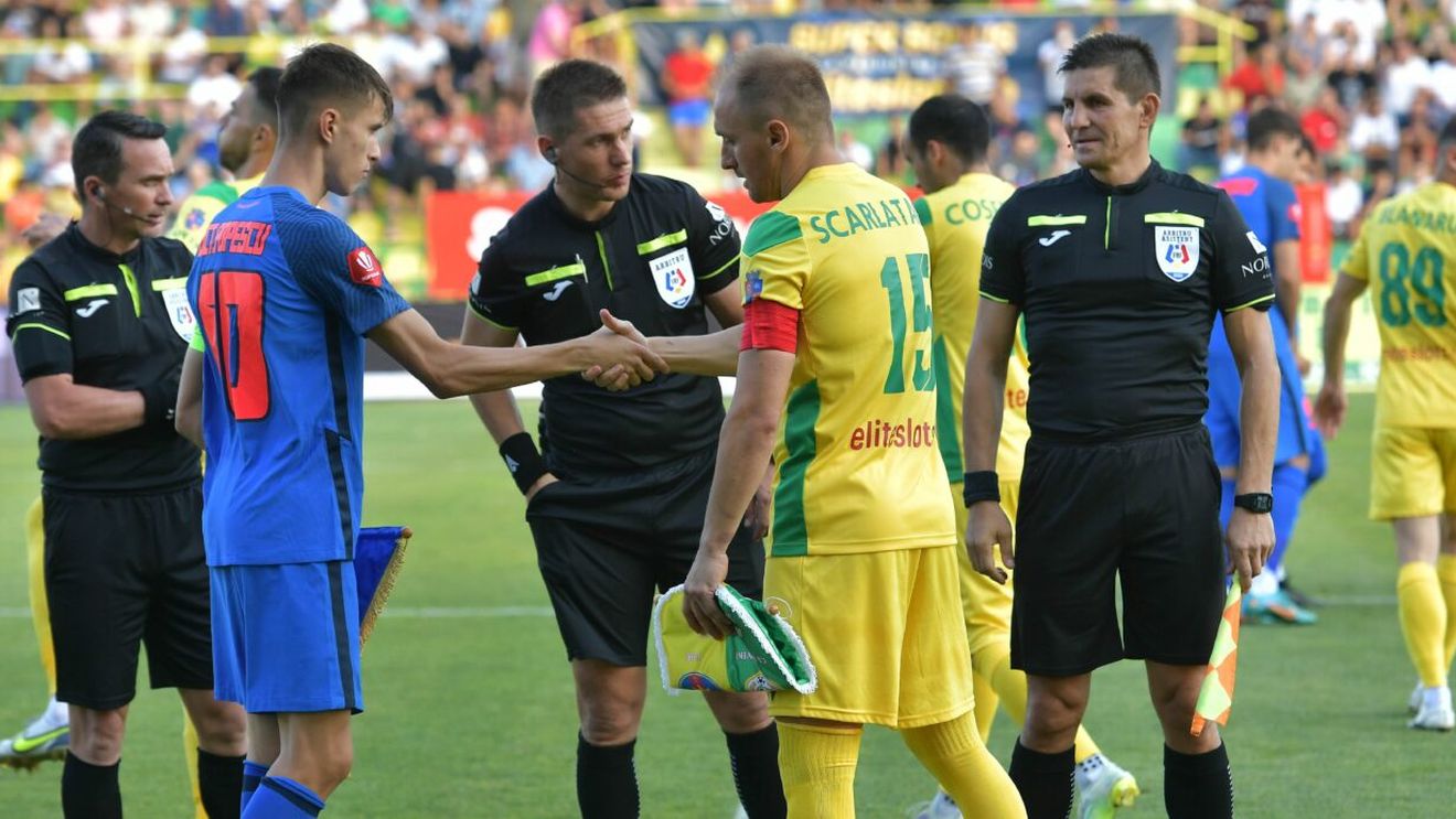 Principalele probleme la FCSB vin din vestiar: „Pierderea lui e imensă!” / „Ce să-i spună Tavi Popescu lui Radunovic?!”