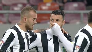 Constantin Budescu și Denis Alibec, fentează amenzile patronului Ioan Niculae. Dezvăluirea lui Bogdan Andone