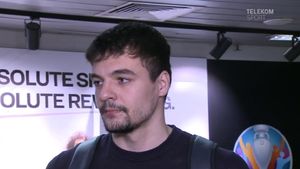 Prima reacție a lui Adrian Petre după ce s-a transferat la FCSB. ”Cea mai bună decizie!” Mesaj pentru Gigi Becali