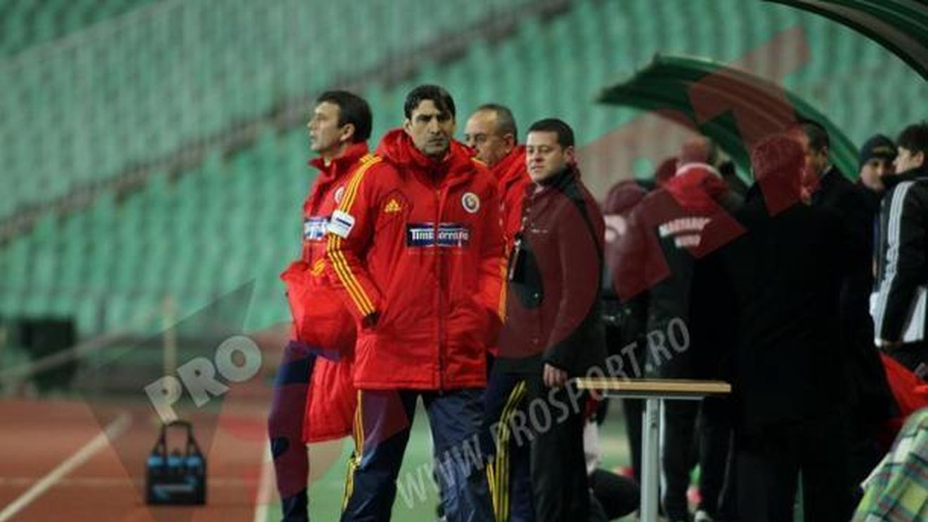 Olandezii i-au 'citit' gândurile lui Pițurcă!** Amsterdam retrăiește coșmarul Steaua: "Vor fi inima echipei" Mutările care provoacă teamă pe ArenA. Ce scriu batavii