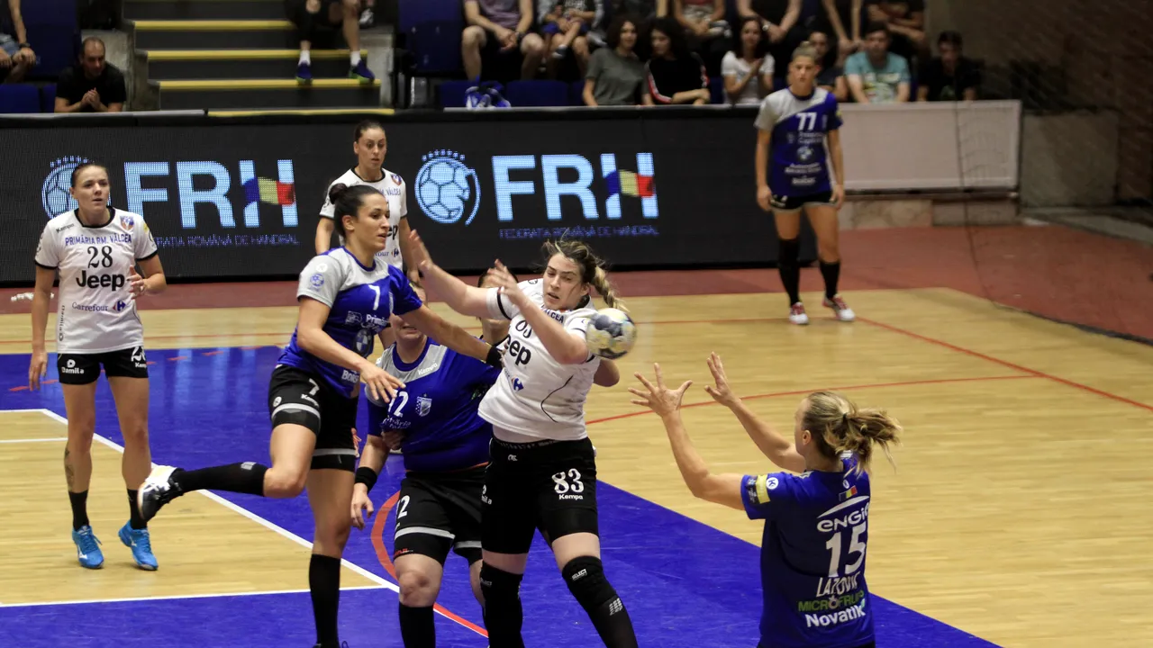 Interes imens pentru super-meciul anului în handbalul feminin, Vâlcea - CSM București! Cu câți fani face deplasarea clubul din Capitală. Toate calculele la titlu în Liga Națională