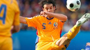 Chivu: "Nu trebuie să îl incriminăm pe Mutu"