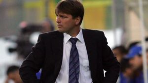 Uhrin: "Sper să ne trezim până nu va fi prea târziu"