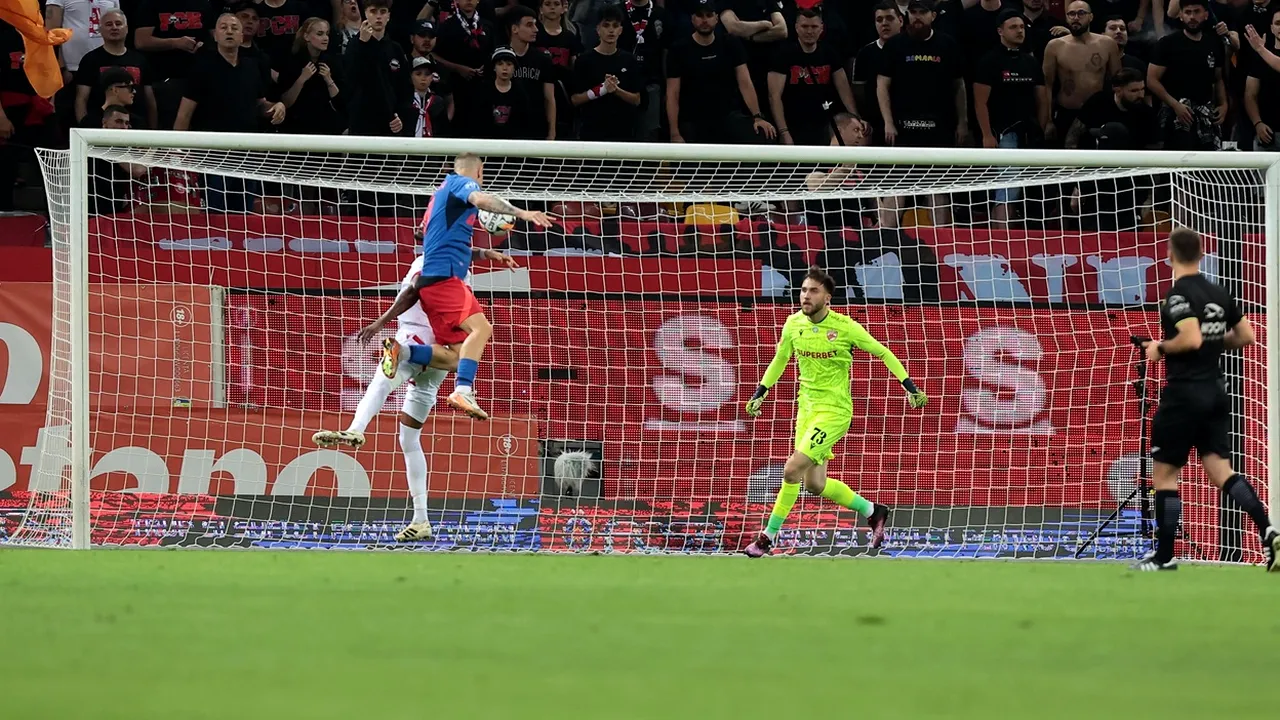 S-a făcut de râs sub privirile lui Gigi Becali. Kennedy Boateng, depăşit clar de Daniel Bîrligea la primul gol din FCSB – Dinamo