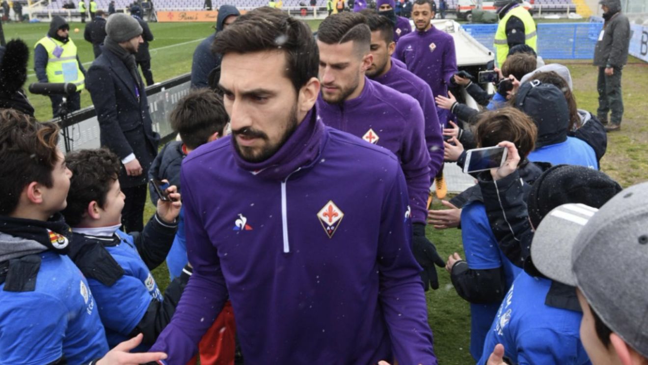 Moartea lui Astori | Autopsia va avea loc marți. Când va fi înmormântat fostul căpitan al Fiorentinei