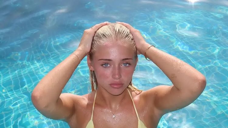 Ami are peste 4 milioane de urmăritori pe TikTok și este iubita colegului lui Radu Drăgușin