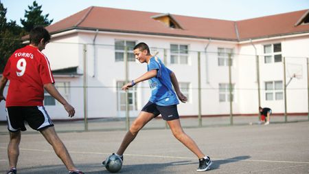 "Vrem să jucăm și noi"