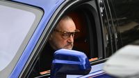 Cine transmite la TV FCSB – Auda. Gigi Becali n-a acceptat ca meciul să fie doar pe Voyo
