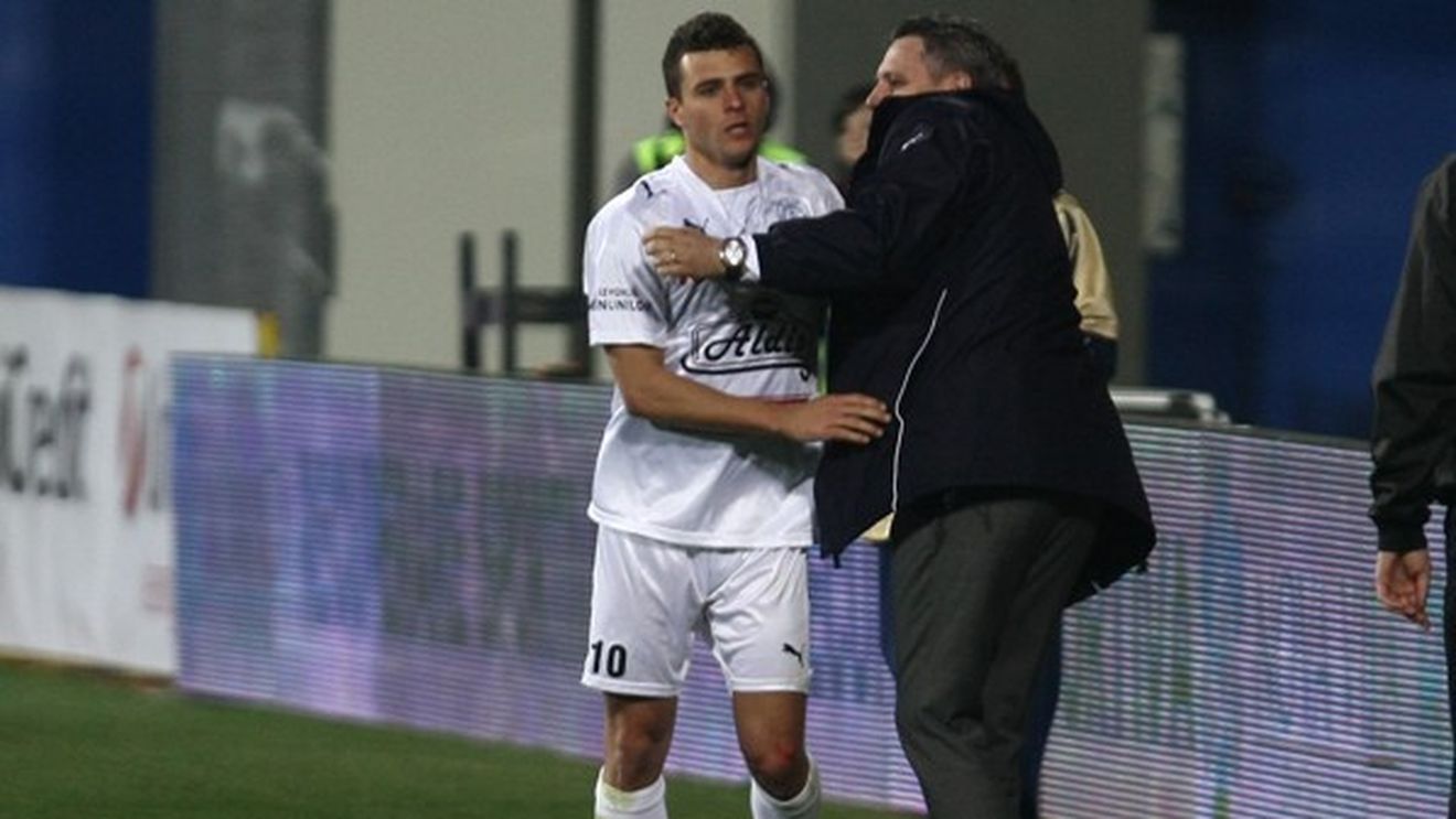 În așteptarea tatălui! Moraes: "Mâine mă întâlnesc cu domnul Pădureanu! De el depind foarte multe lucruri"