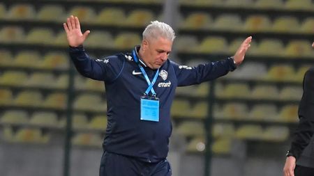 Marius Șumudică a fost pulverizat de Marian Iancu pentru gestul față de FCSB: „Puneți-l în ghips, drept ca un rapidist, poate își revine din cocoșatul de Pipera”