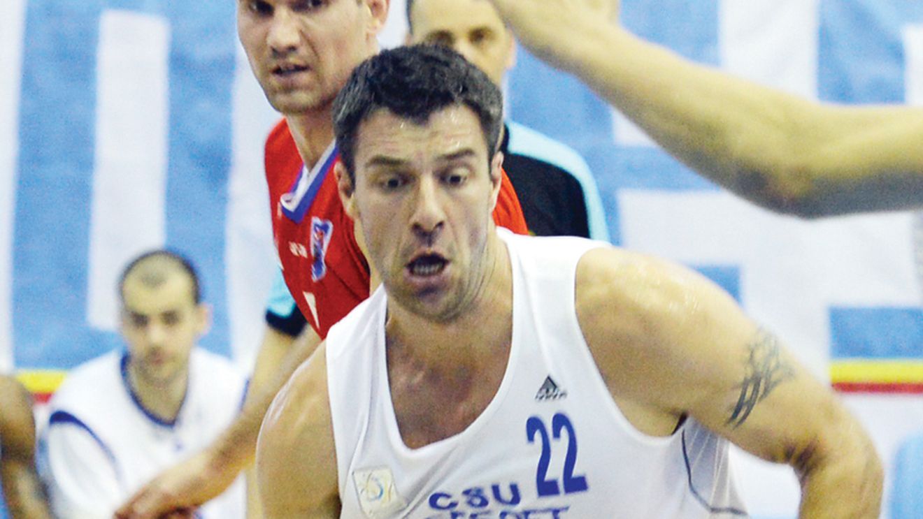 Tigrii, atac la campioană