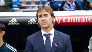 Zinedine Zidane poate fi demis de Real Madrid chiar de fostul antrenor al galacticilor, Julen Lopetegui! Tehnicianul caută răzbunare după ce a fost umilit de Florentino Perez