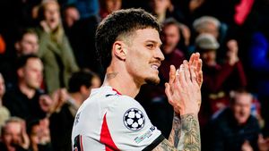 Dennis Man, analizat de fostul său antrenor și marcator în Champions League: „Avea nevoie de o confirmare la cel mai înalt nivel". EXCLUSIV