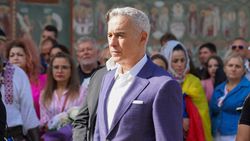 Imaginea care a rupt internetul: „Fiul lui Călin Georgescu a câștigat Balonul de Aur”. Reacțiile românilor au invadat comentariile