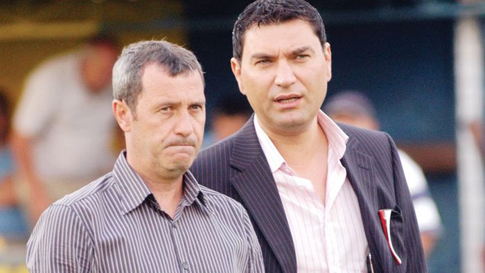 Acționarii dinamoviști: "Îl dăm afară pe Rednic!"