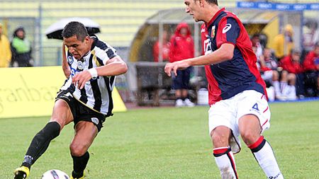Întăriri din Serie A pentru Sir Alex! United îl vrea pe Alex Sanchez