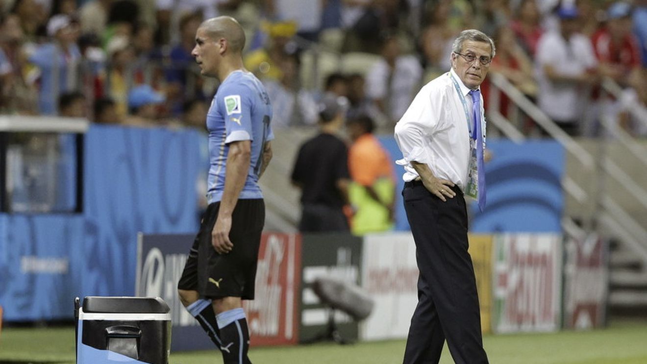 Tabarez: "Este o lovitură foarte dură, dar trebuie să ne revenim rapid"