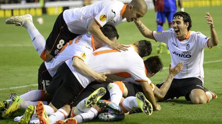 Antrenorul Nuno Espirito Santo și-a prelungit contractul cu FC Valencia