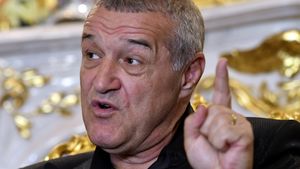 Gigi Becali, anunțul momentului despre fotbalistul de la FCSB care ar putea fi dat afară în perioada următoare: „Îi tremură mâna la menghină… Păi, bă, strici piesa pe urmă și la revedere, tată”