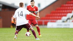 Marți, 13 la Dinamo! Cinci "câini" s-au răsturnat cu mașina. Ionuț Șerban: "Un domn a ieșit fără se asigure de pe DN1. Suntem ok"