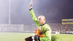 DECLARAȚIA ZILEI vine de la Stelea. Cum făcea "Arnold" genuflexiuni la Rapid | ProSport LIVE 