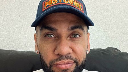 Dani Alves se afundă tot mai tare în scandalul de agresiune sexuală: a oferit trei versiuni contradictorii ale evenimentelor și a afișat o atitudine arogantă în fața judecătorului de caz!