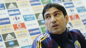 8 jucători de la Steaua, 7 de la Dinamo și 4 de la Rapid!** Cum vrea Piți să pună bazele naționalei cu care va ataca EURO 2016