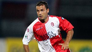 "Jucătorii noi nu au adus niciun plus. Tot 'garda veche' duce greul"