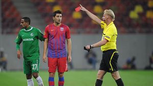 S-a RĂ‚ZBUNAT Reghe pe Florin Costea?** "Credea că poate să facă ce vrea la Steaua" Ce i-a spus vârful lui Reghecampf când juca la Craiova