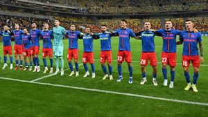 Un fotbalist de la FCSB e frizer pentru colegii săi. Îi tunde în vestiar și e gata să profeseze în noua meserie după ce i se termină contractul cu Gigi Becali