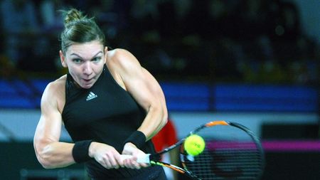 Halep a trecut în două seturi de Pironkova și se va întâlni cu Makarova în sferturi: "Mă așteaptă un meci greu, ea joacă foarte bine"