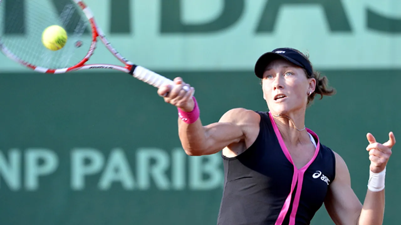 Samantha Stosur** s-a calificat în sferturi de finală la Roland Garros