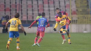 Contra: "Steaua va scădea după plecarea lui Reghecampf. Astra și Petrolul ar trebui să profite"