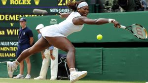 Tenis colosal! **Serena, în finală la Wimbledon, după o dispută de vis cu Dementieva