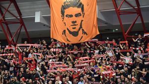 Fanii dinamoviști ar putea reveni în tribune după mai bine de un an! Se pot intersecta cu ultrașii Stelei. Azi e ziua decisivă | EXCLUSIV