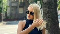 Iuliana Pepene, imagini spectaculoase de la Mykonos! Prezentatoarea de la Antena 1 a atras privirile pe insula milionarilor