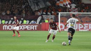 Rapid - U Cluj 1-0, în cadrul etapei cu numărul 8 din Superligă. Giuleștenii urcă pe primul loc în clasament