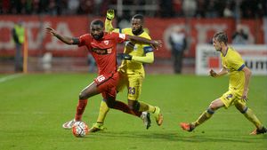 Andone, enervat de Essombe: "Nu am nevoie de el, dar echipa a doua a lui Dinamo are..." Cum s-a comportat atacantul în această vară