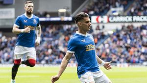 Ianis Hagi strălucește și pentru Rangers! Fotbalistul român, decisiv la primul gol marcat de campioana Scoției împotriva lui Hearts | VIDEO