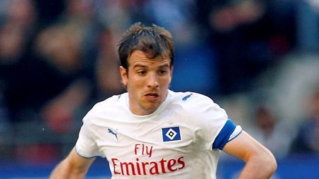 Van der Vaart a semnat cu Real Madrid