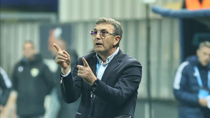 Probleme mari pentru Eugen Neagoe la Petrolul înaintea primului meci din returul Superligii! EXCLUSIV
