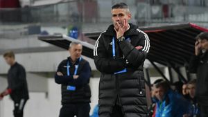 Conducătorul lui Sepsi a anunțat ce se întâmplă cu antrenorul Vali Suciu! „Vom trage linie, vom analiza și ne vom putea așeza la masa tratativelor” 