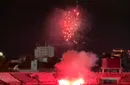 Artificii și torțe pe arena lui Dinamo după ce echipa lui Ovidiu Burcă a ajuns la un pas de Superliga! Imagini senzaționale cu ultrașii care au făcut recital în „Ștefan cel Mare” după victoria la scor de tenis cu FC Argeș | VIDEO EXCLUSIV