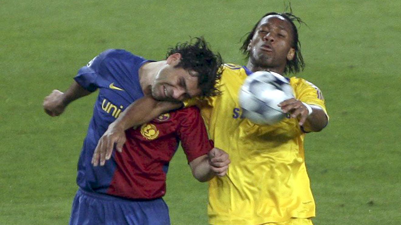 Camp Nul** Cine merge mai departe în finală?