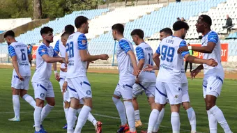 CSM Slatina a suferit contra Ceahlăului, chiar dacă așteptările lui Viorel Ferfelea erau mari: ”Ne doream să câștigăm. În prima repriză puteam să mai marcăm cel puțin trei goluri”