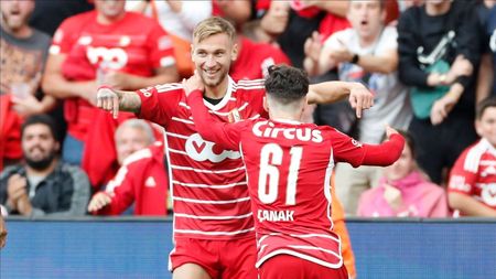 A venit oferta pentru Denis Drăguş! Ce club de tradiție a pus banii jos pentru atacantul român