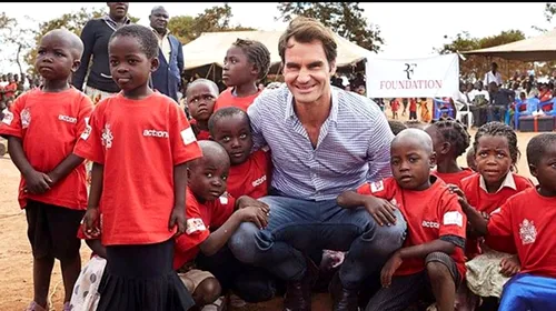 Roger Federer, gest care te lasă fără cuvinte! Elvețianul a strâns la licitație 4,7 milioane de dolari și donează toți banii copiilor defavorizați